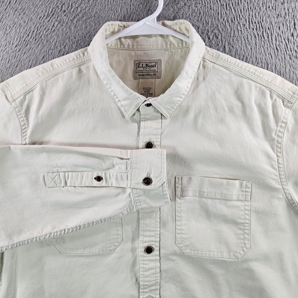 LL Bean Traditional Fit Shirt Mens M Cream Cotton Stretch Long Sleeve
